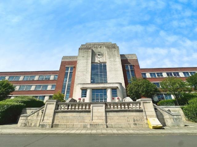 Flat for sale in Heaton, Tyne And Wear