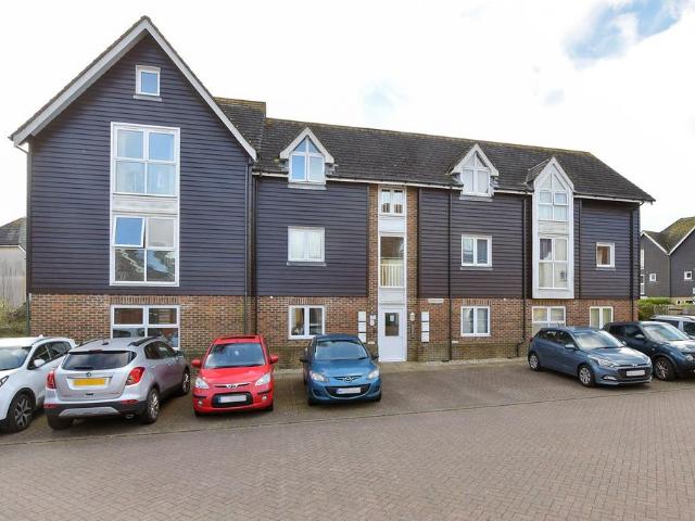Flat for sale in Folkestone, Gibraltar