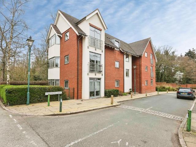 Flat for sale in West Midlands
