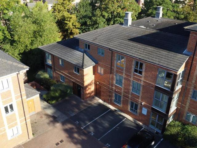 Flat for sale in High Field, York