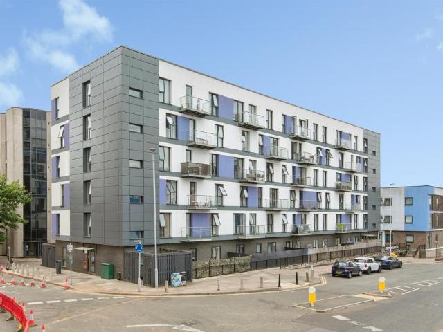 Flat for sale in Old Town, Shephall