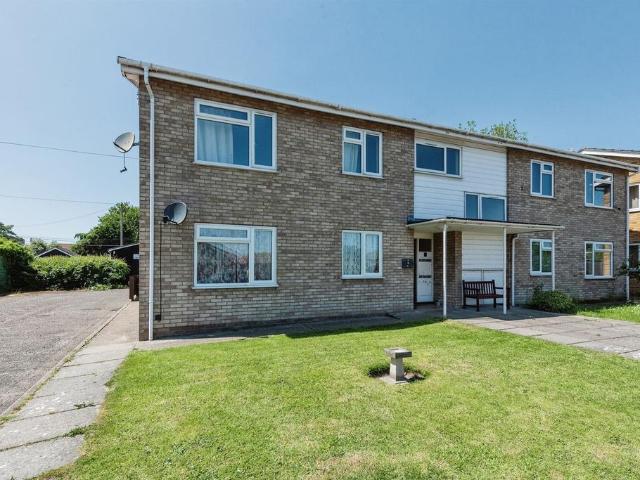 Flat for sale in Diss, Burgh St Peter