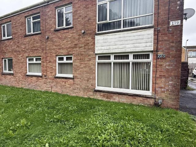 Flat for sale in Cwmafan, Wales