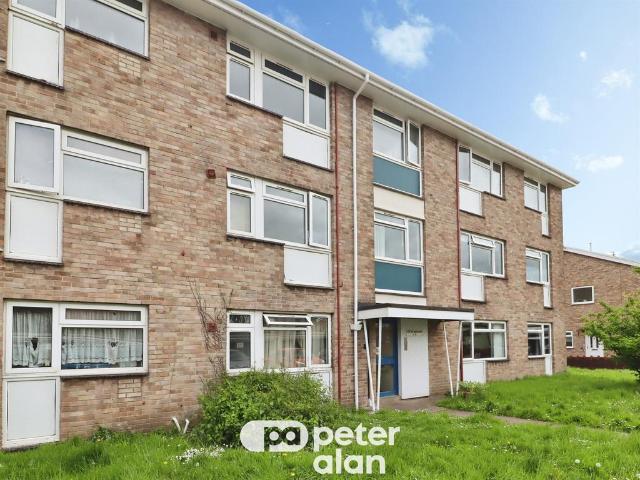 Flat for sale in Falcon Lodge, Wales