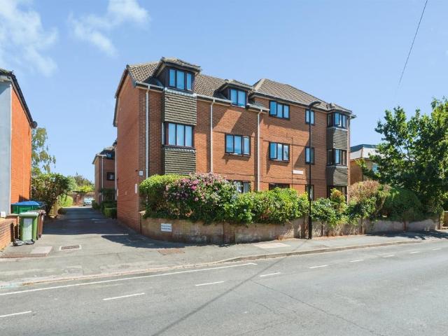 Flat for sale in Freemantle, City Of Southampton
