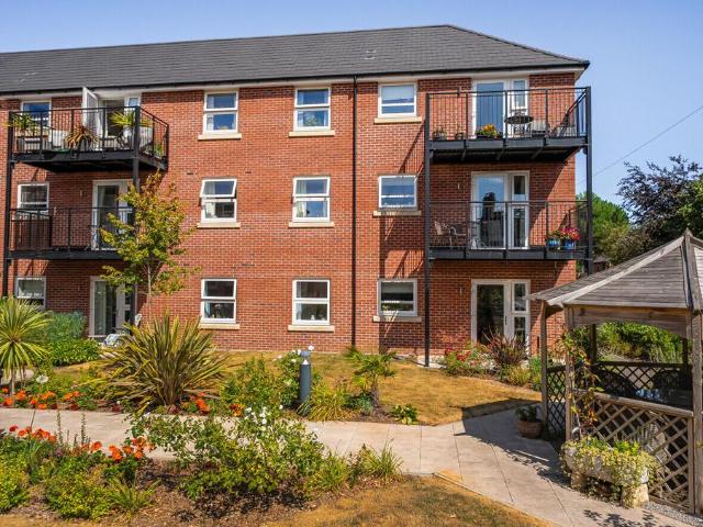Flat for sale in Newton St Cyres, Devon