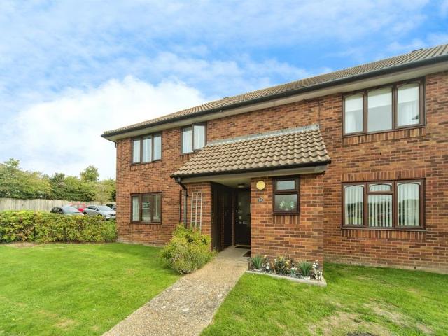 Flat for sale in Eastbourne, East Sussex