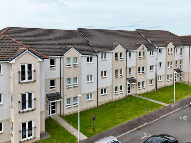 Flat for sale in Slackbuie, Lentran