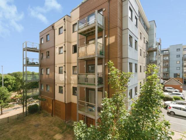 Flat for sale in St Anthony's Hill, Eastbourne