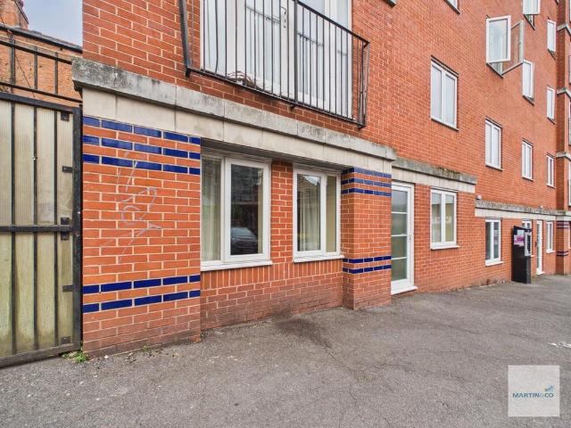 Flat for sale in St Ann's, Haddon