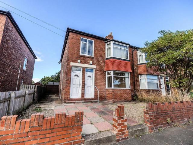Flat for sale in Heaton, Tyne And Wear