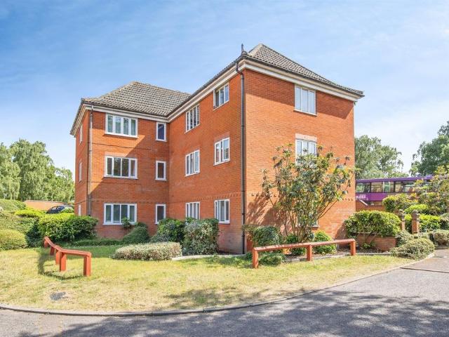 Flat for sale in Purdis Farm, Eastbridge