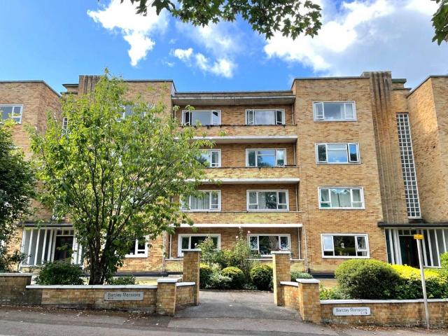 Flat for sale in West Cliff, Bournemouth