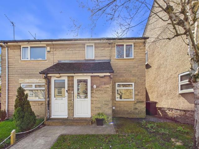 Flat for sale in Meadowhead, Isle Of Man