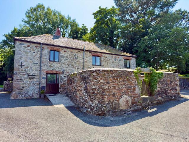 Flat for sale in Rosenannon, Cornwall