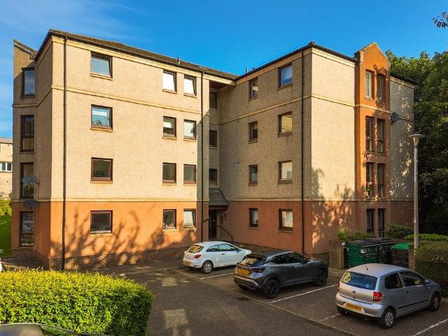 Flat for sale in Bingham, Scotland