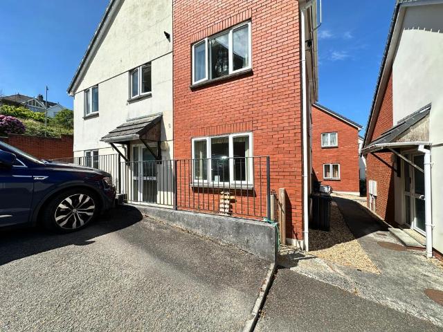 Flat for sale in St Stephens, Launceston