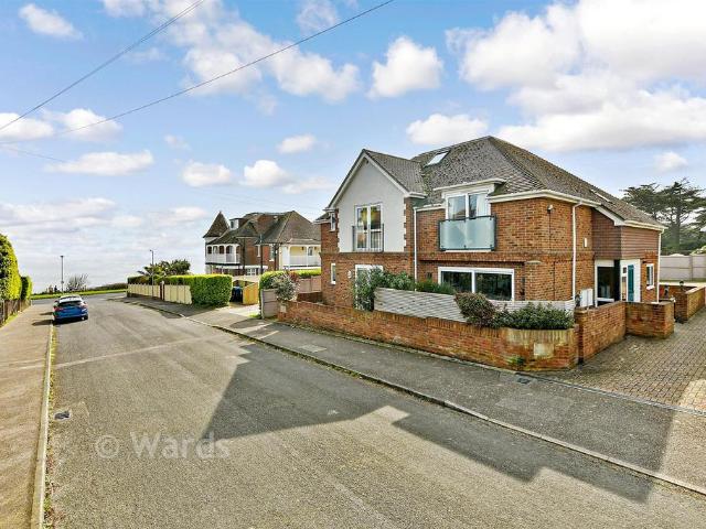 Flat for sale in Dumpton Gap, Acol