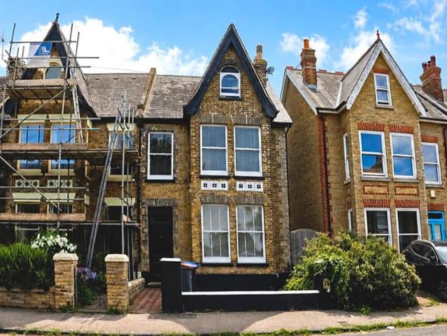 Flat for sale in Mickleburgh Hill, The Bridge