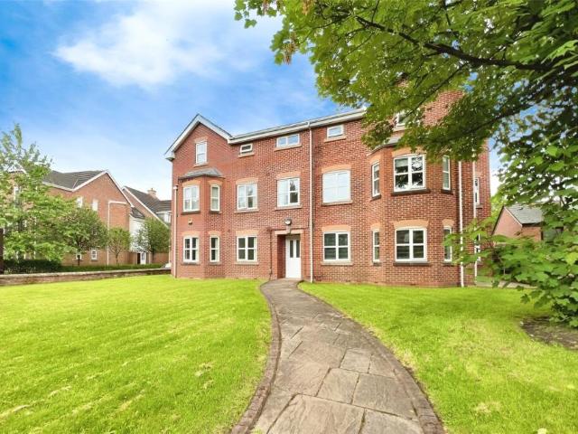 Flat for sale in Eccles, Salford