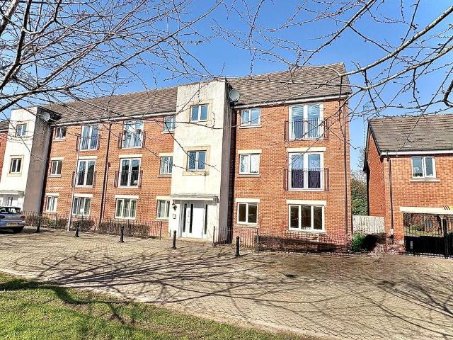 Flat for sale in Ettingshall, West Midlands