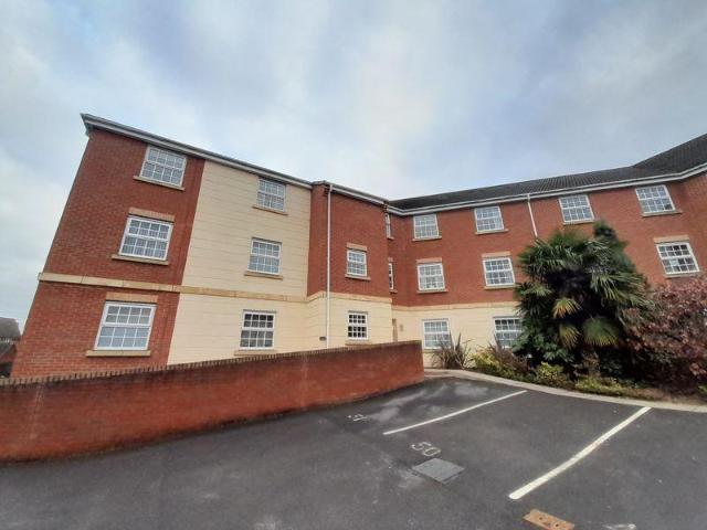 Flat for sale in Hamilton, Old Wharf