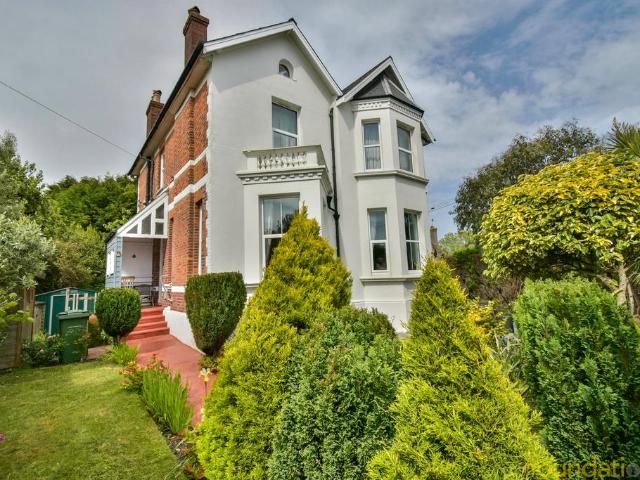 Flat for sale in Old Town, Heathlands