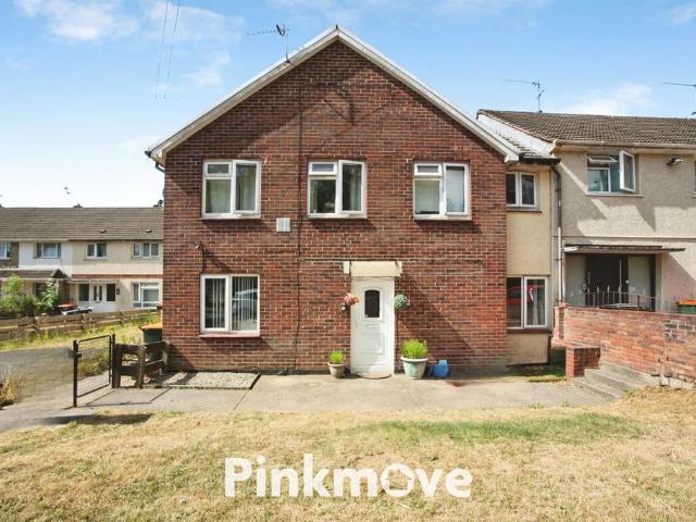 Flat for sale in Llanwern, Wales