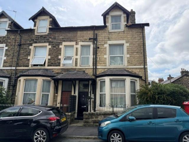 Flat for sale in High Harrogate, Harrogate