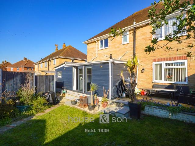 Flat for sale in Kinson, Bournemouth
