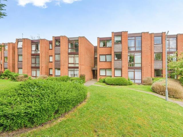 Flat for sale in Walmley, Tyburn