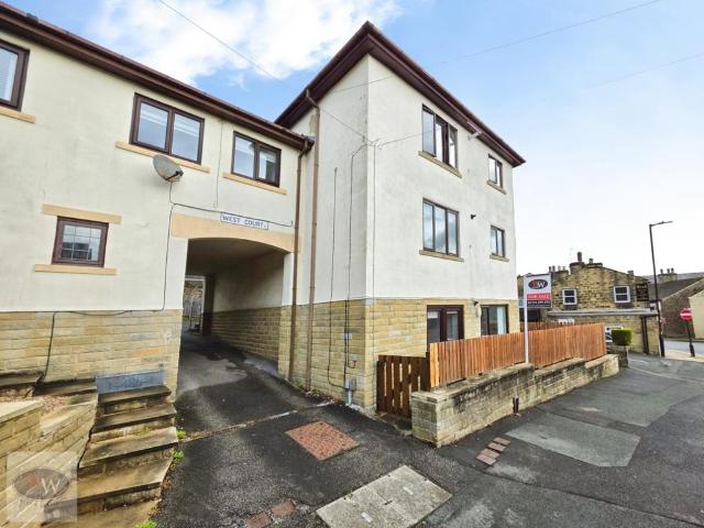 Flat for sale in Baildon