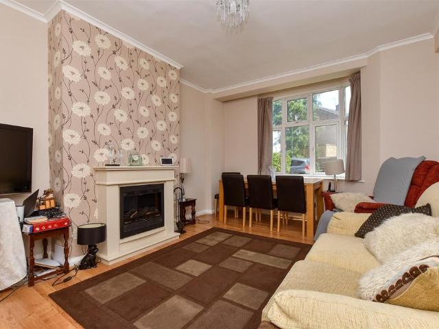 Flat for sale in Greater London