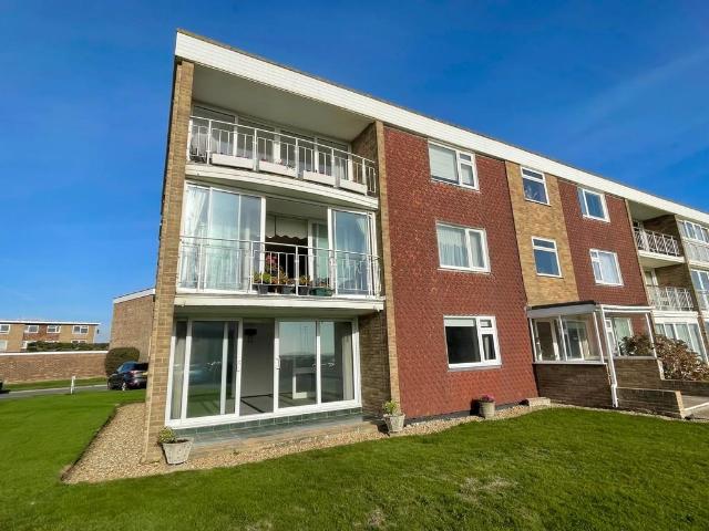 Flat for sale in Rustington, Clapham