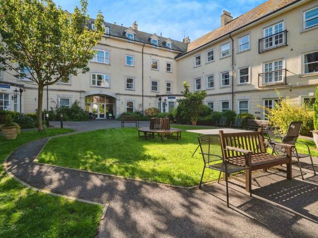 Flat for sale in Fordington, East Dorset