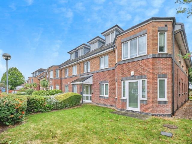 Flat for sale in West Midlands