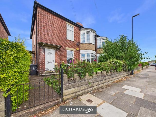 Flat for sale in Meadow Well, North Shields