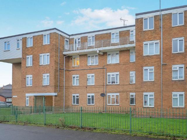 Flat for sale in Loxdale, Bilston