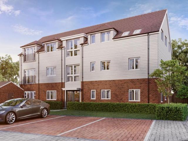 Flat for sale in Hadlow, Tonbridge and Malling