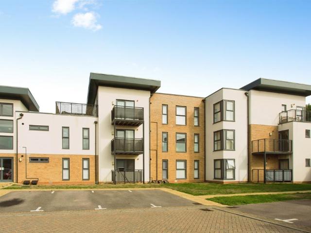Flat for sale in Arrington, Cambridgeshire