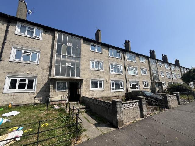 Flat for sale in Douglas, Scotland