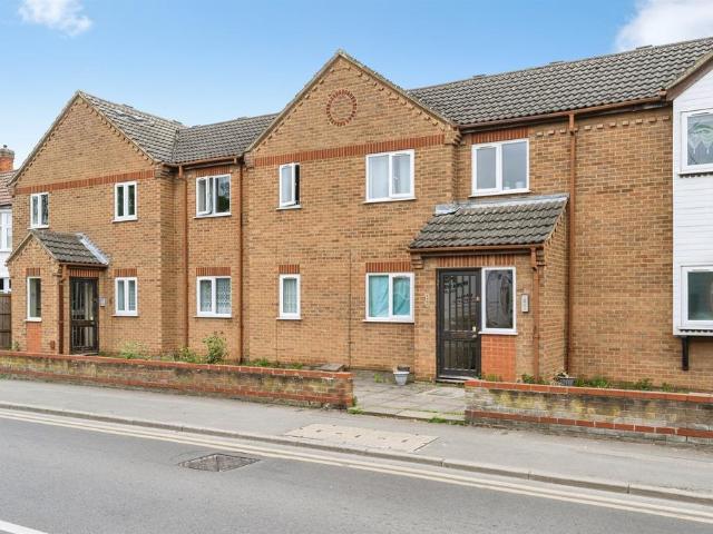 Flat for sale in Four Gotes, Cambridgeshire