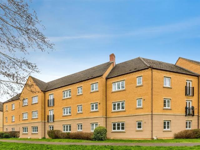 Flat for sale in Black Bourton, Oxfordshire