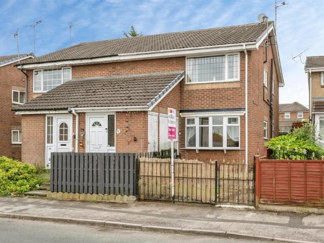 Flat for sale in Maltby, South Yorkshire