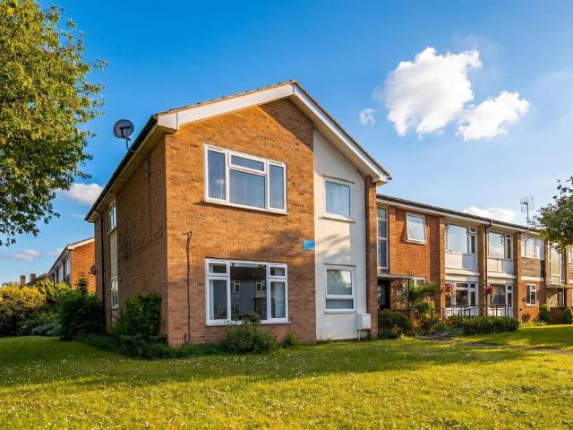 Flat for sale in Elmdon, West Midlands