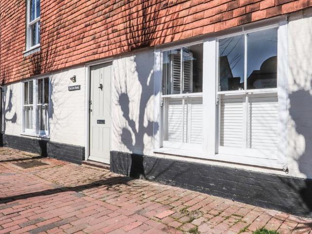 Flat for sale in Heathlands, East Sussex