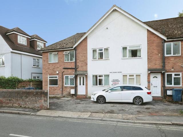 Flat for sale in Old Town, Chesham