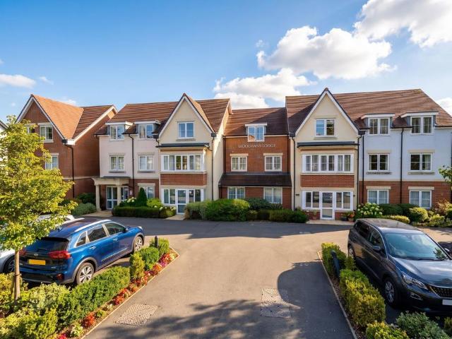 Flat for sale in Shirley, West Midlands
