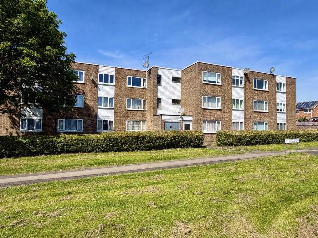 Flat for sale in Vastern, Wiltshire