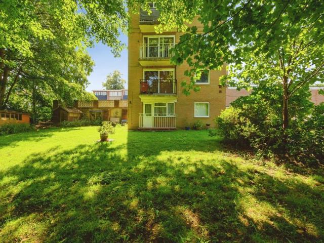 Flat for sale in Old Shirley, City Of Southampton